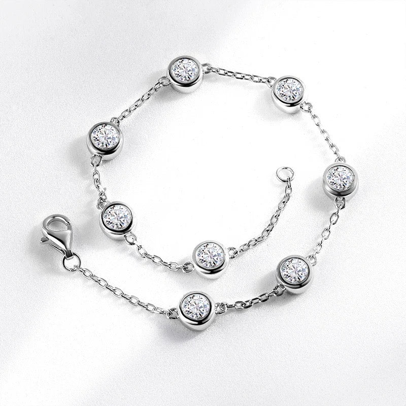 2.5cttw Bezel set Moissanite bracelet