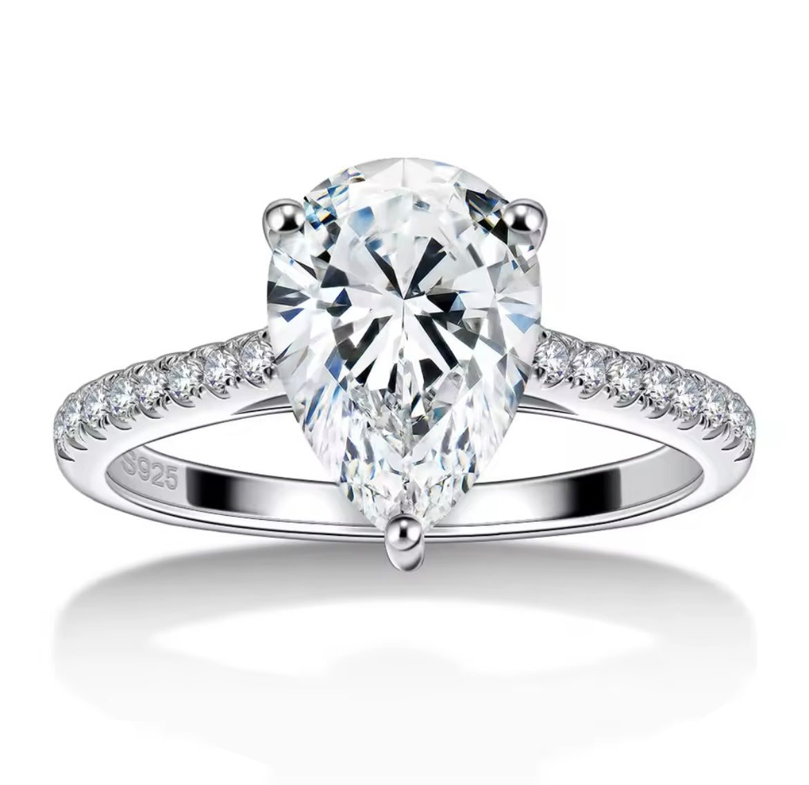 2ct Moissanite solitaire ring