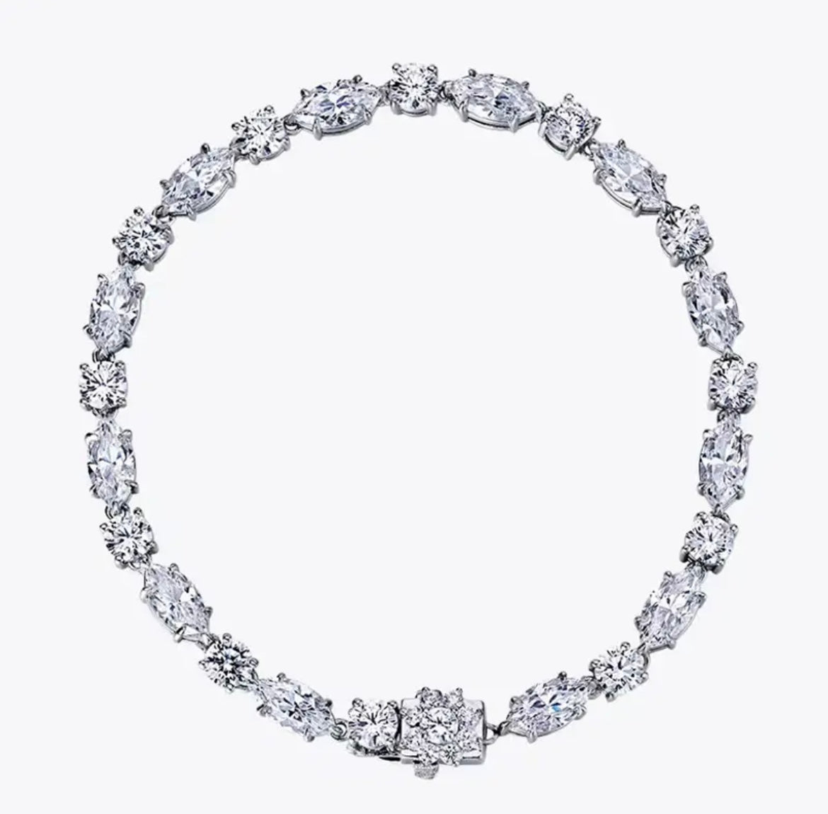 Multi-shape tennis bracelet