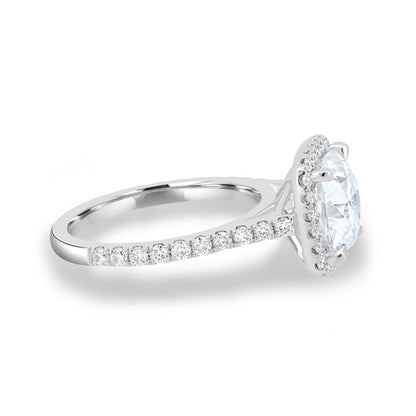 4 prongs Cushion Cut Halo with Pavé